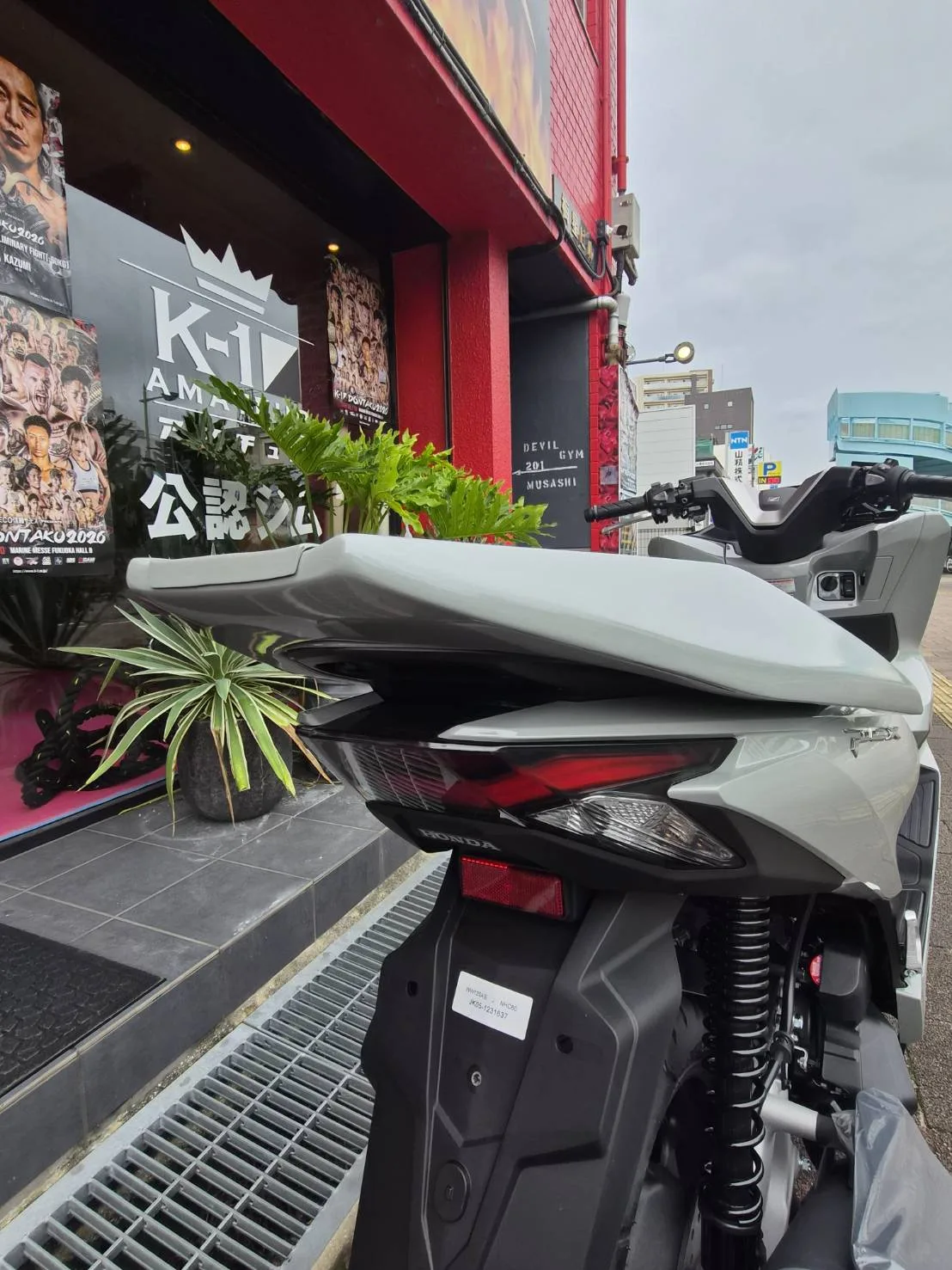 PCX2025年式(JK05KF47) デビルウィング　ゲルコート☆未塗装☆